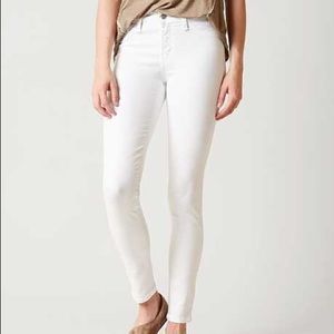 Flying Monkey White Jeans Size 26