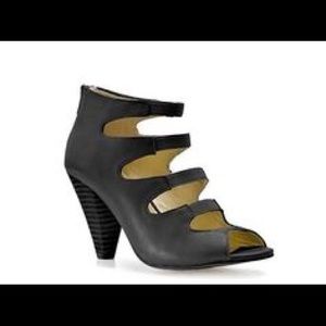 Black Leather Seychelles sandals