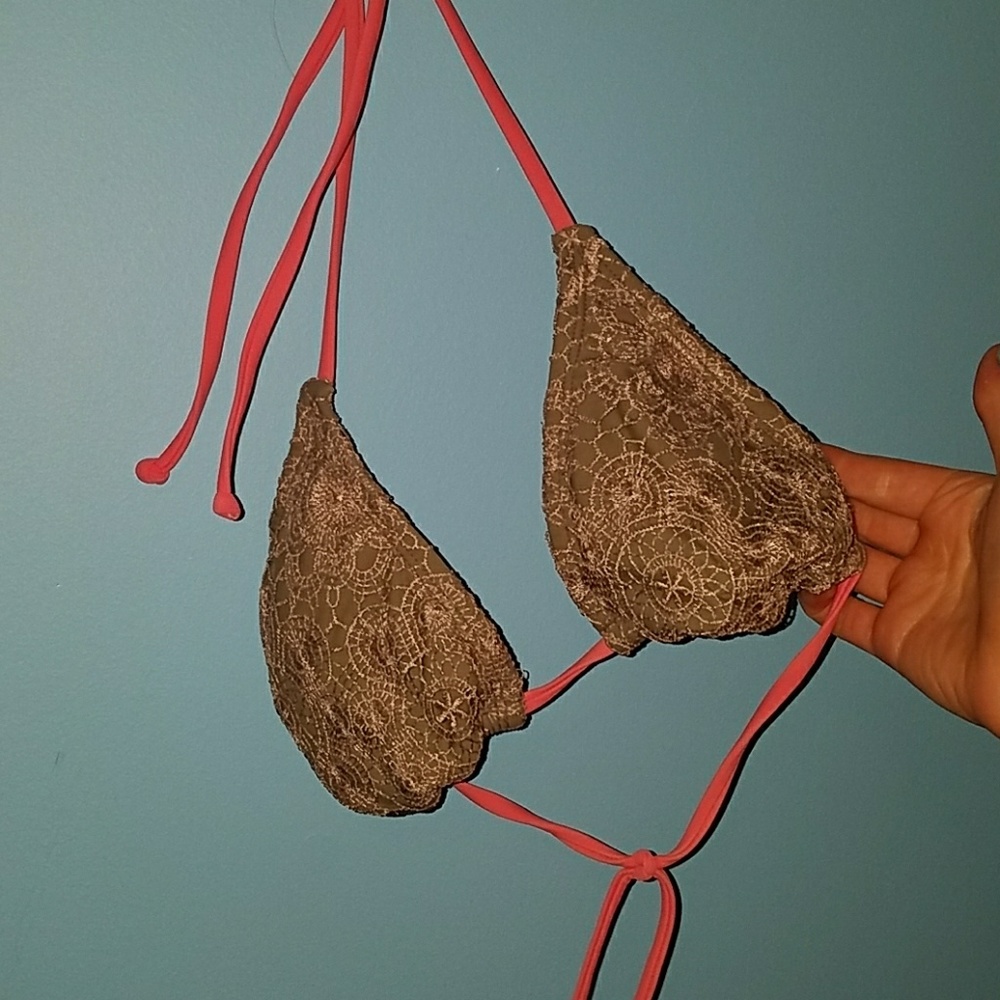 Bathing suit top