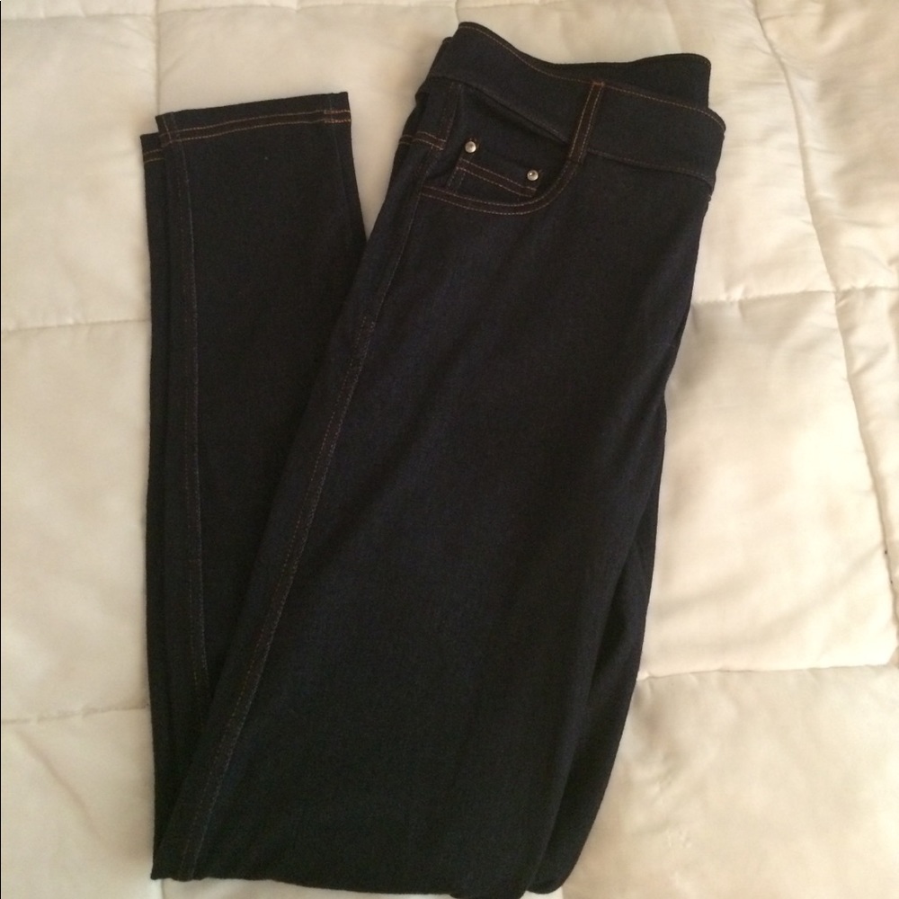Yelete jeggings NWT