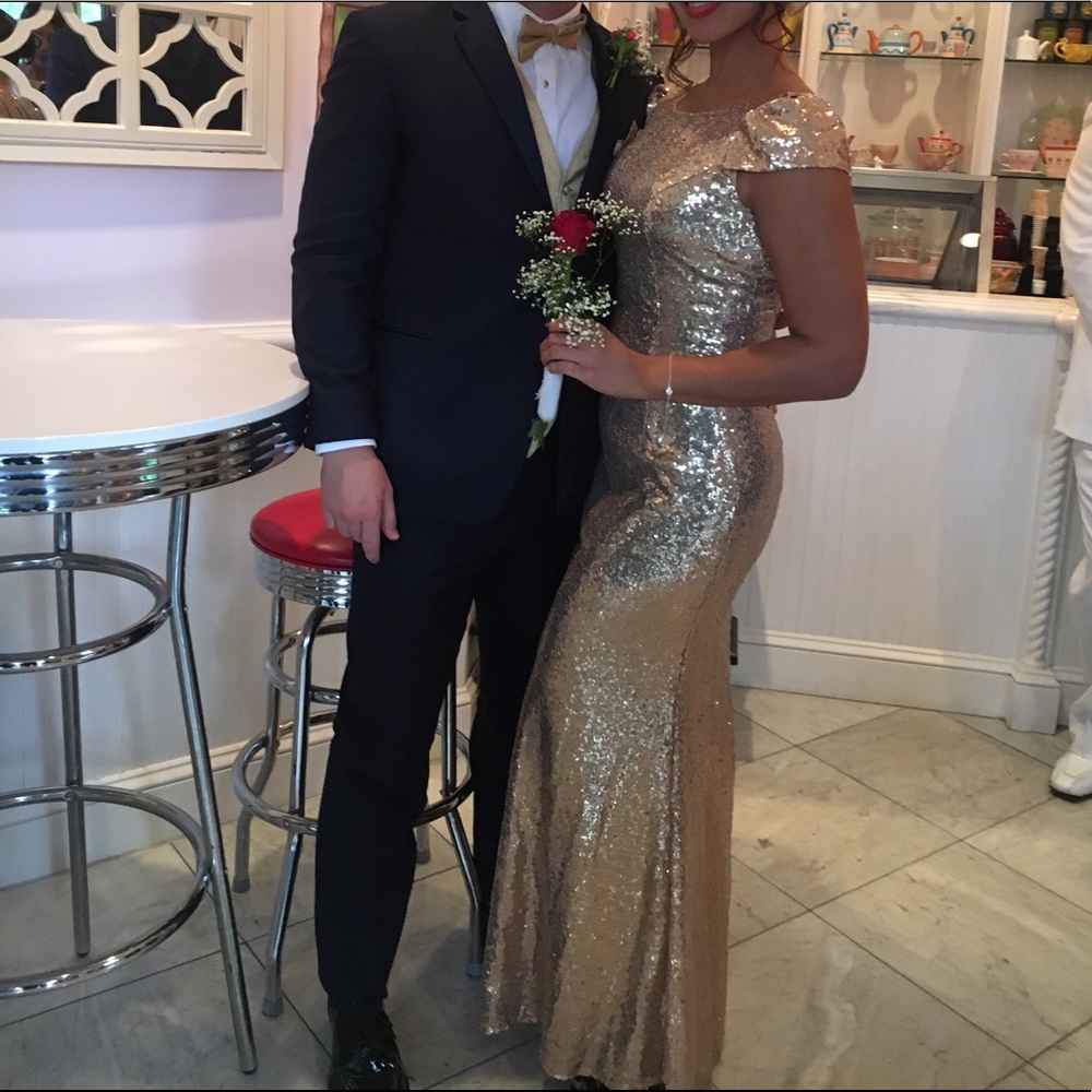 Gold gown size 2