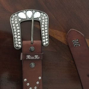 Miss me belt