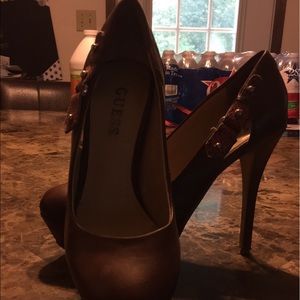 Guess platform pump