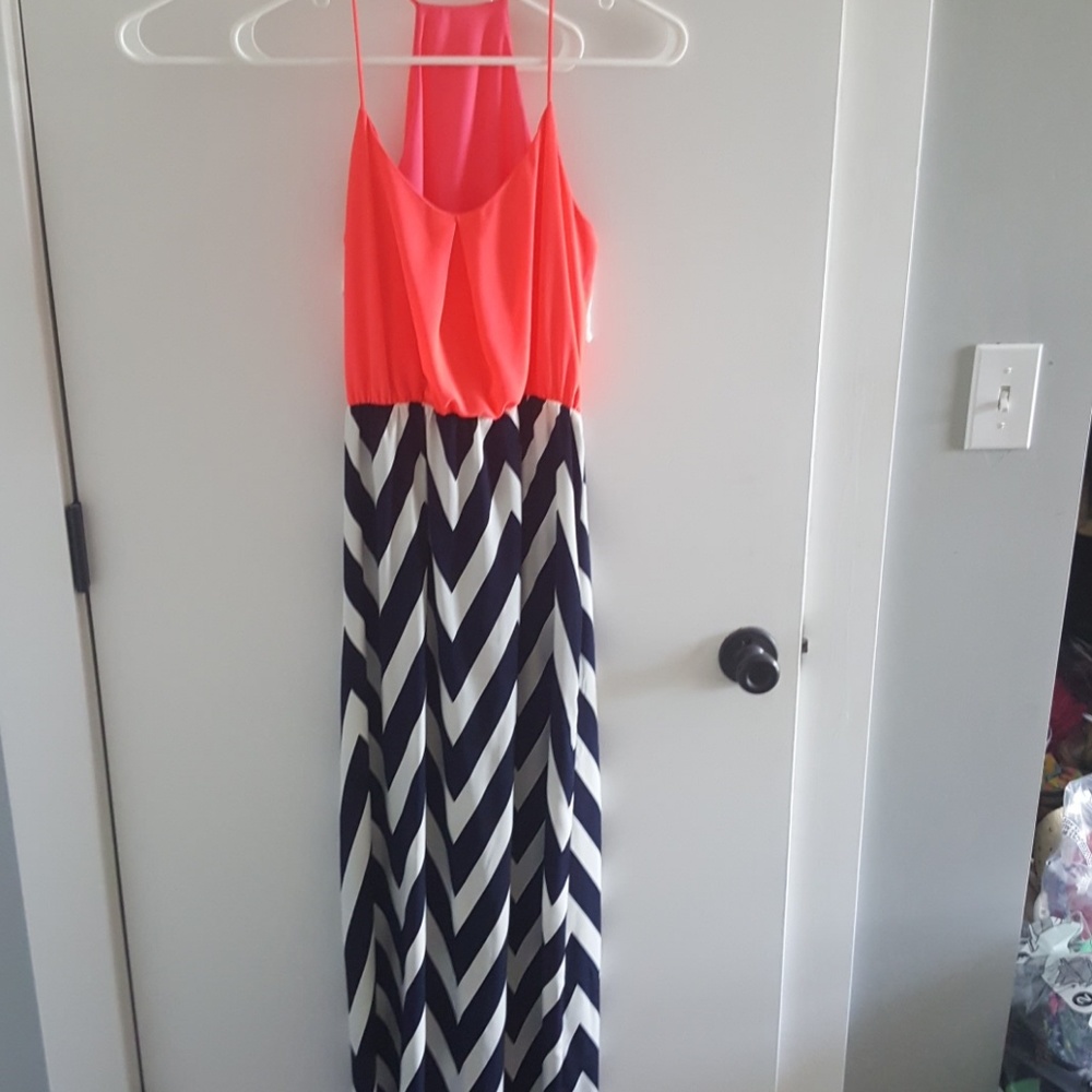 Chevron Maxi