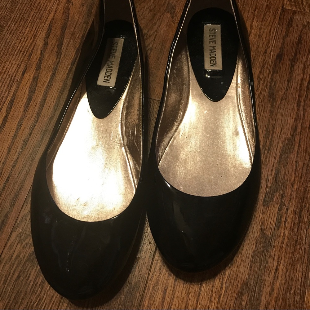Flats Size 8