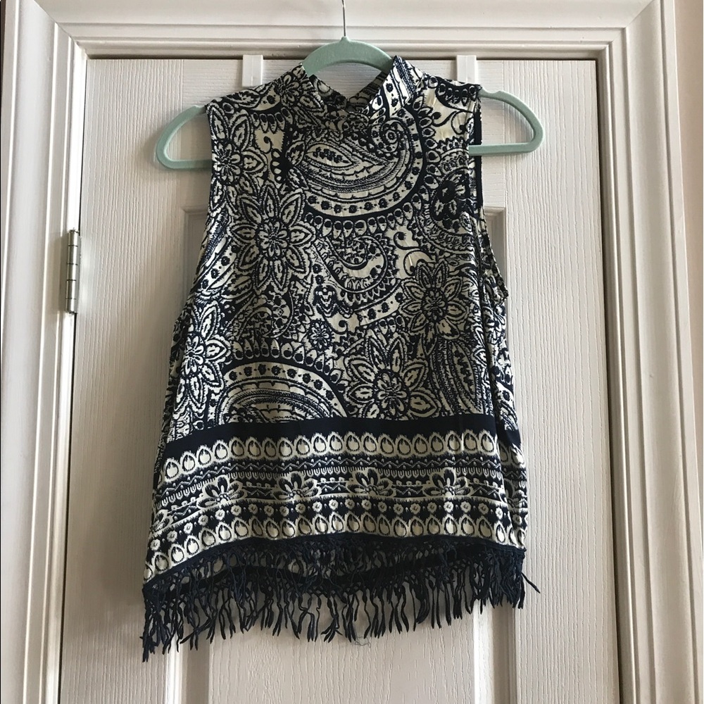 NWT Fabrik sleeveless top