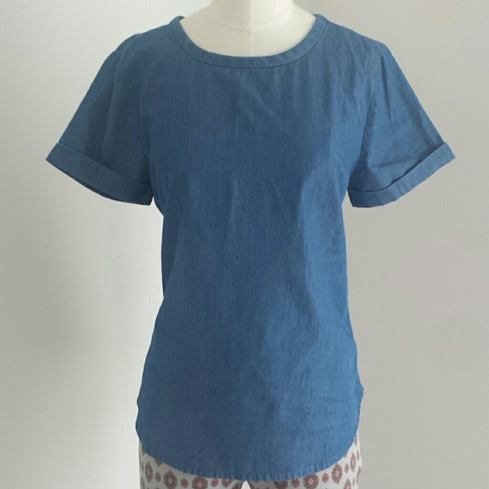 NWT Small J.crew blue chambray cotton top FCTY
