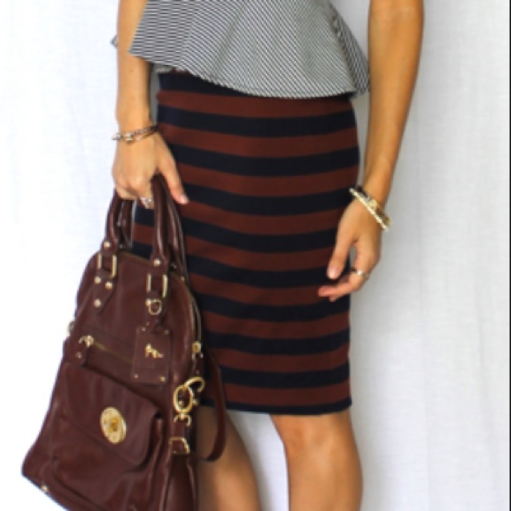 Stripped Pencil Skirt