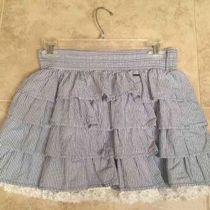Hollister ruffle skirt