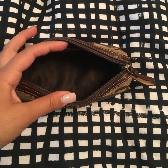 Coach Makeup Bag - Picture 2 of 4