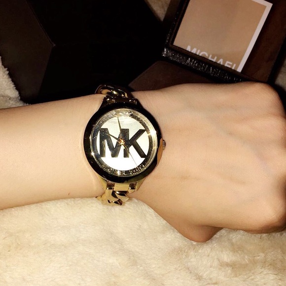 Michael kors watch - Picture 7 of 8