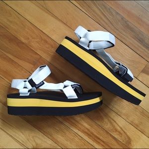 TEVA flatform sandals, size 7