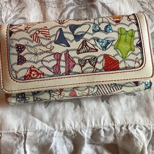 Ladies Tri fold Wallet