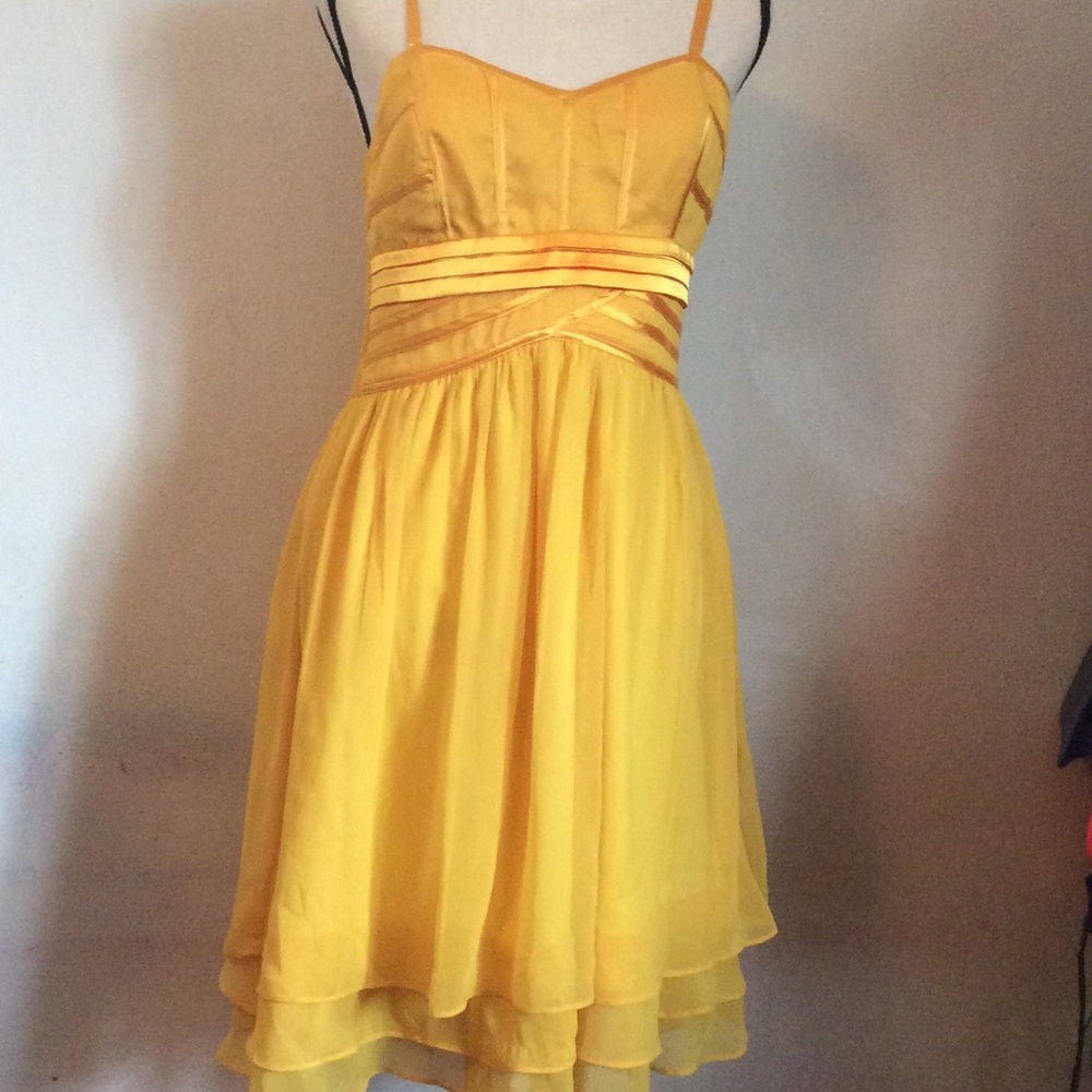 Beautiful yellow dress