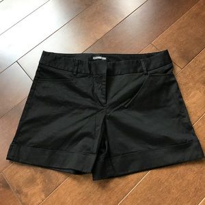 Express Shorts