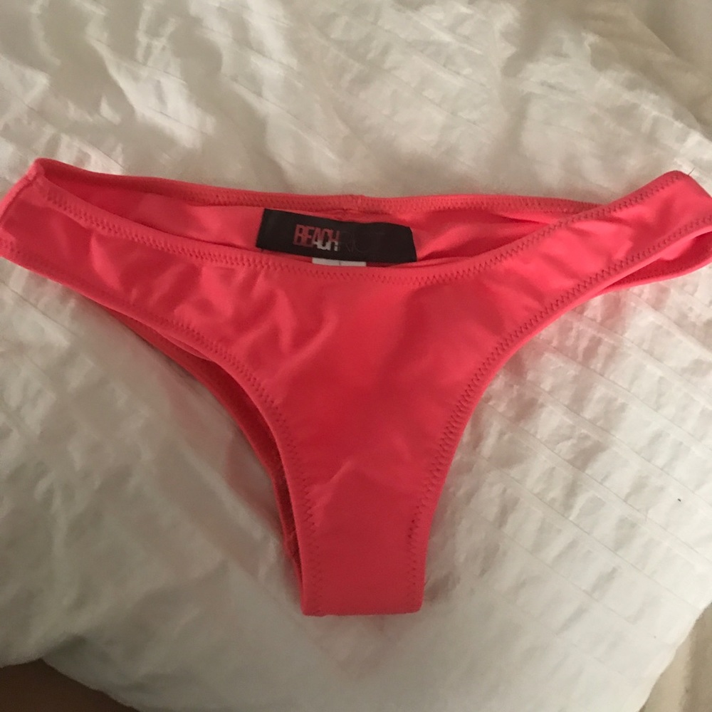 BEACH RIOT BIKINI BOTTOMS 🌈