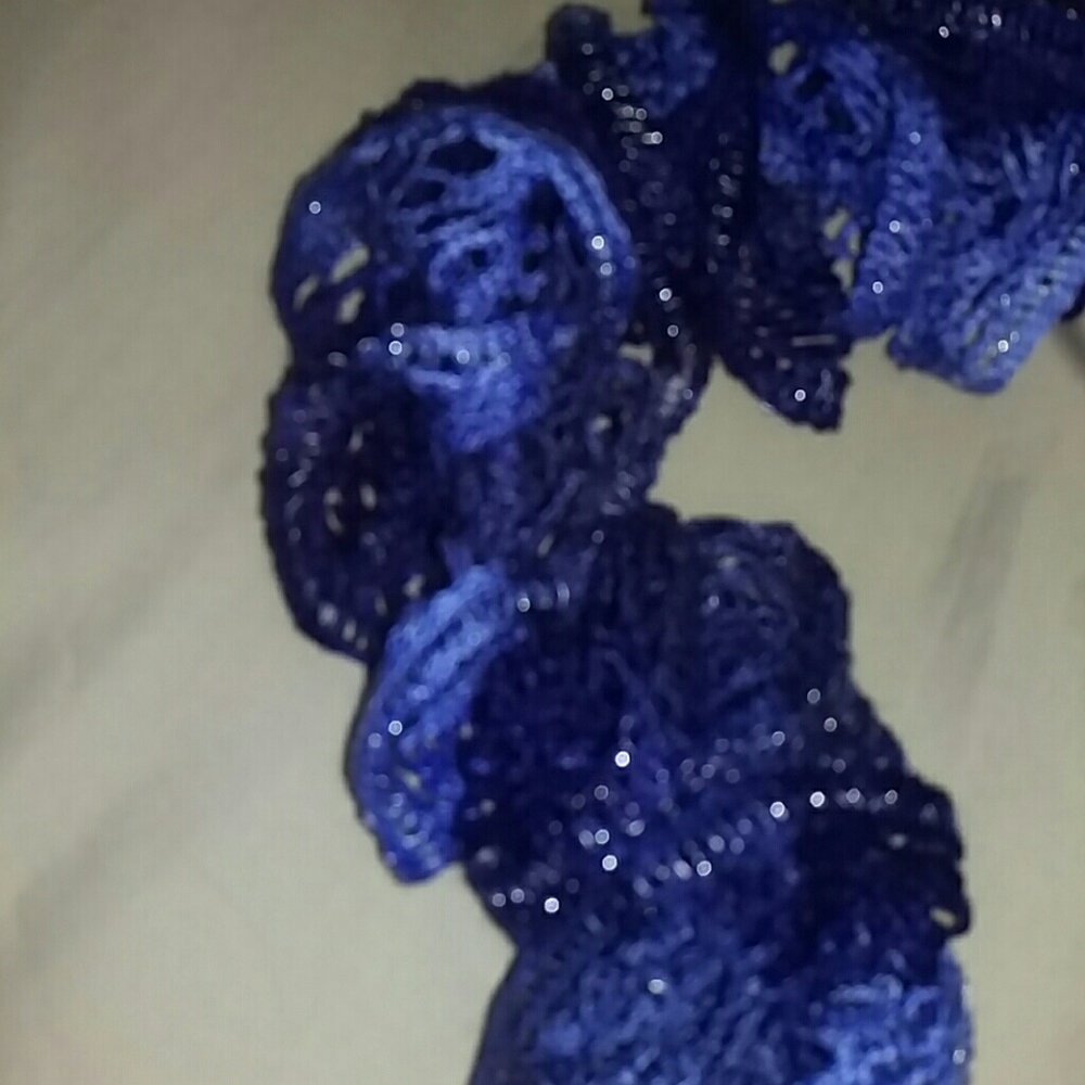Blue Sparkly Ruffle Scarf - Picture 2 of 2