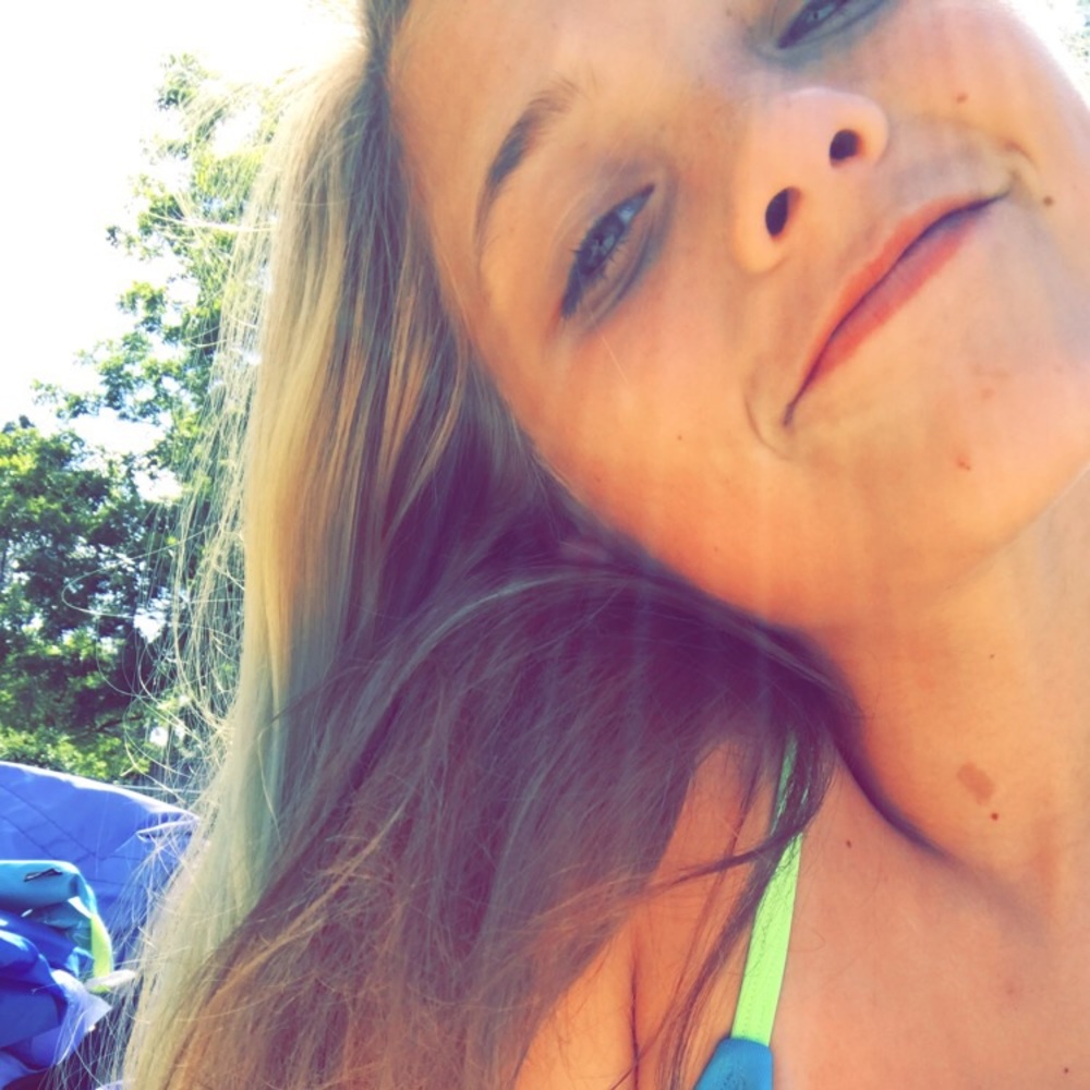 Meet your Posher, Skylar