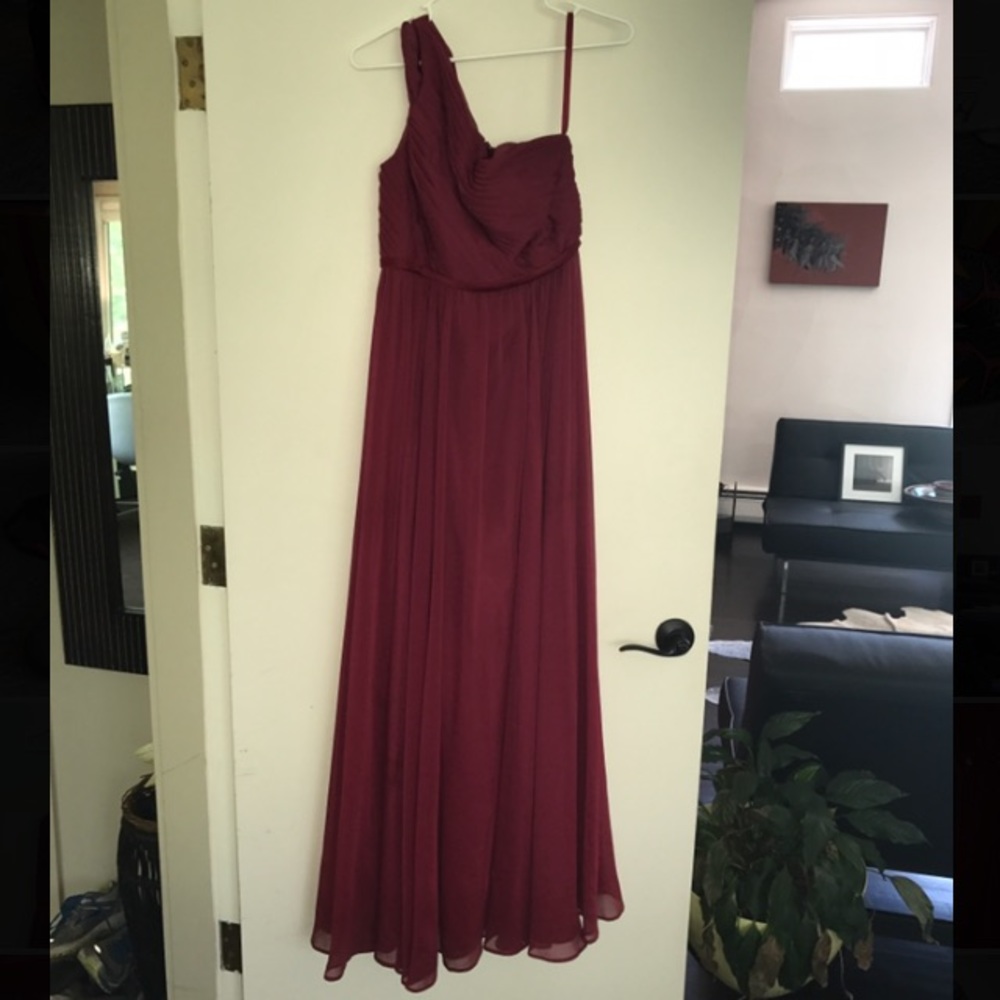 Bridesmaid/evening gown