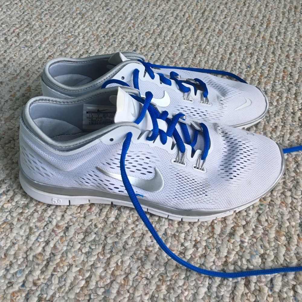 Nike shoes