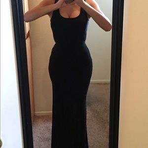 Long black dress