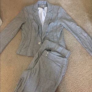 Gray suit from White House black market!