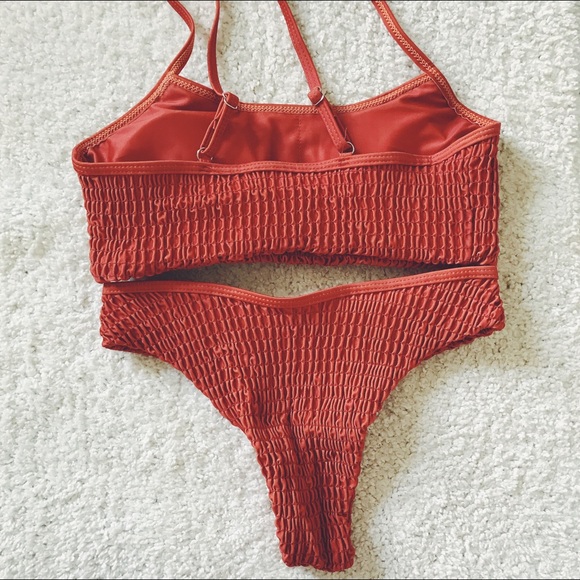 Ruche cheeky sexy orange bikini - Picture 3 of 3