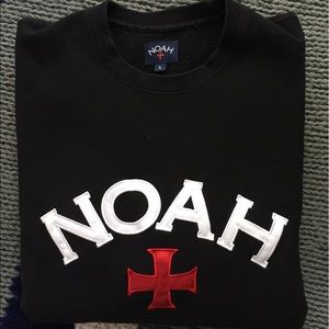 Noah - Varsity Logo Crewneck - Black
