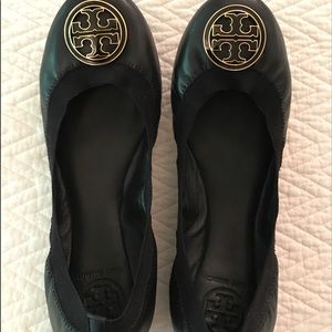 Mint condition Tory Burch flats