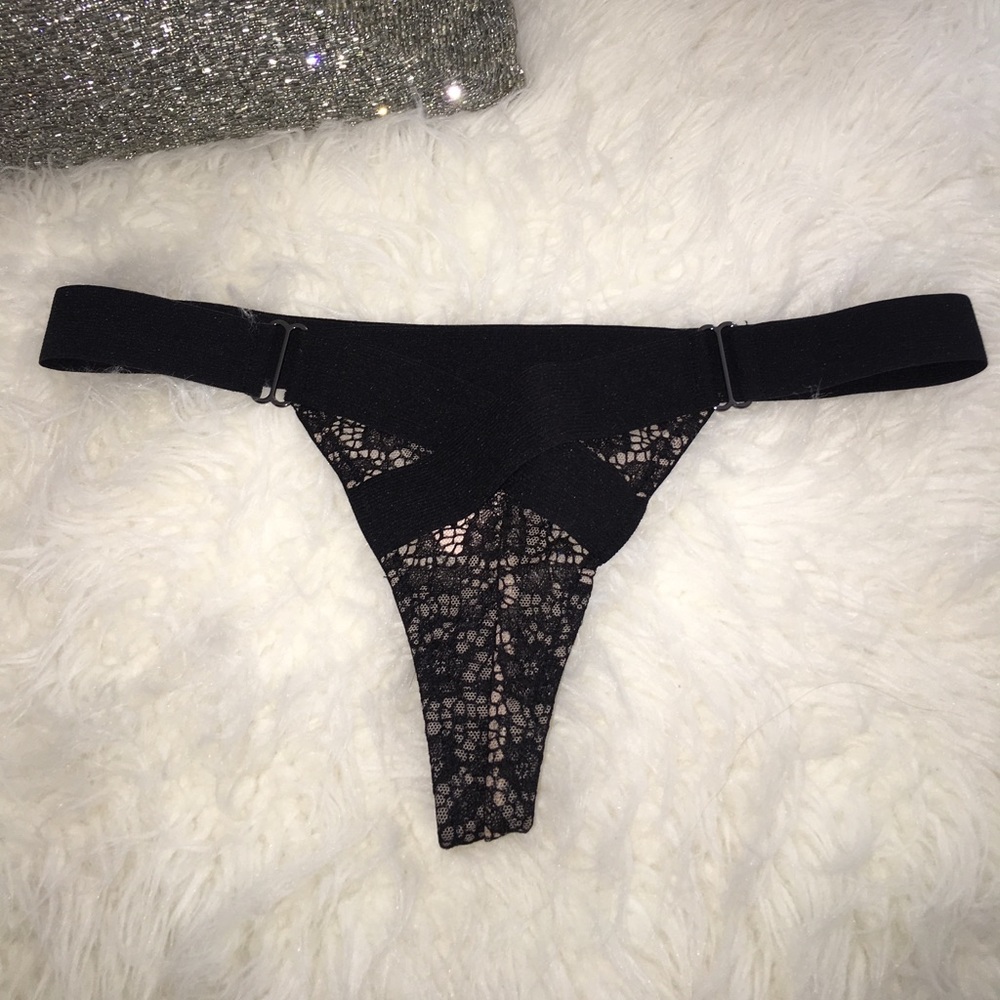 Very sexy band thong