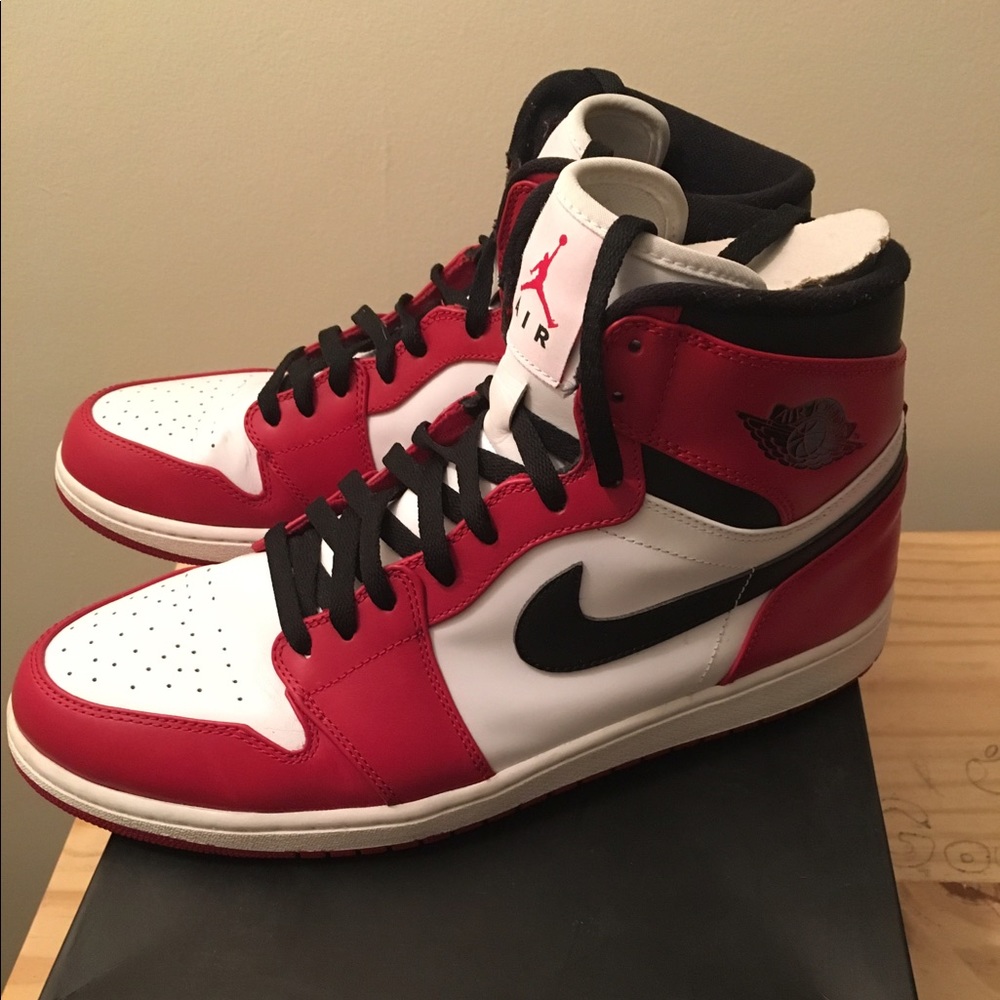 Air Jordan Chicago Bulls 1 Sz 13