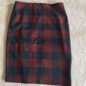 Ann Taylor plaid pencil skirt