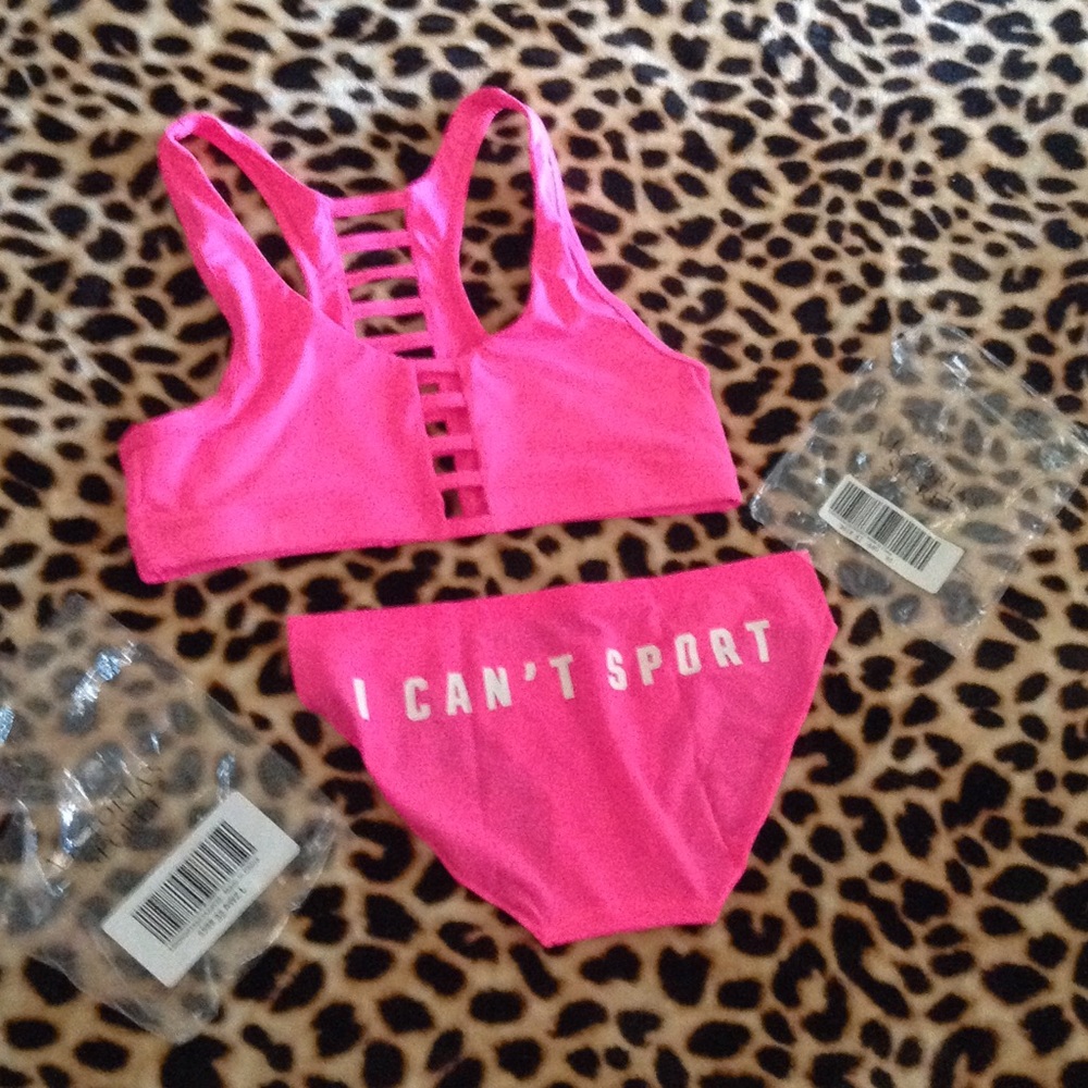 Large Vs PINK sports bra & med underwear set