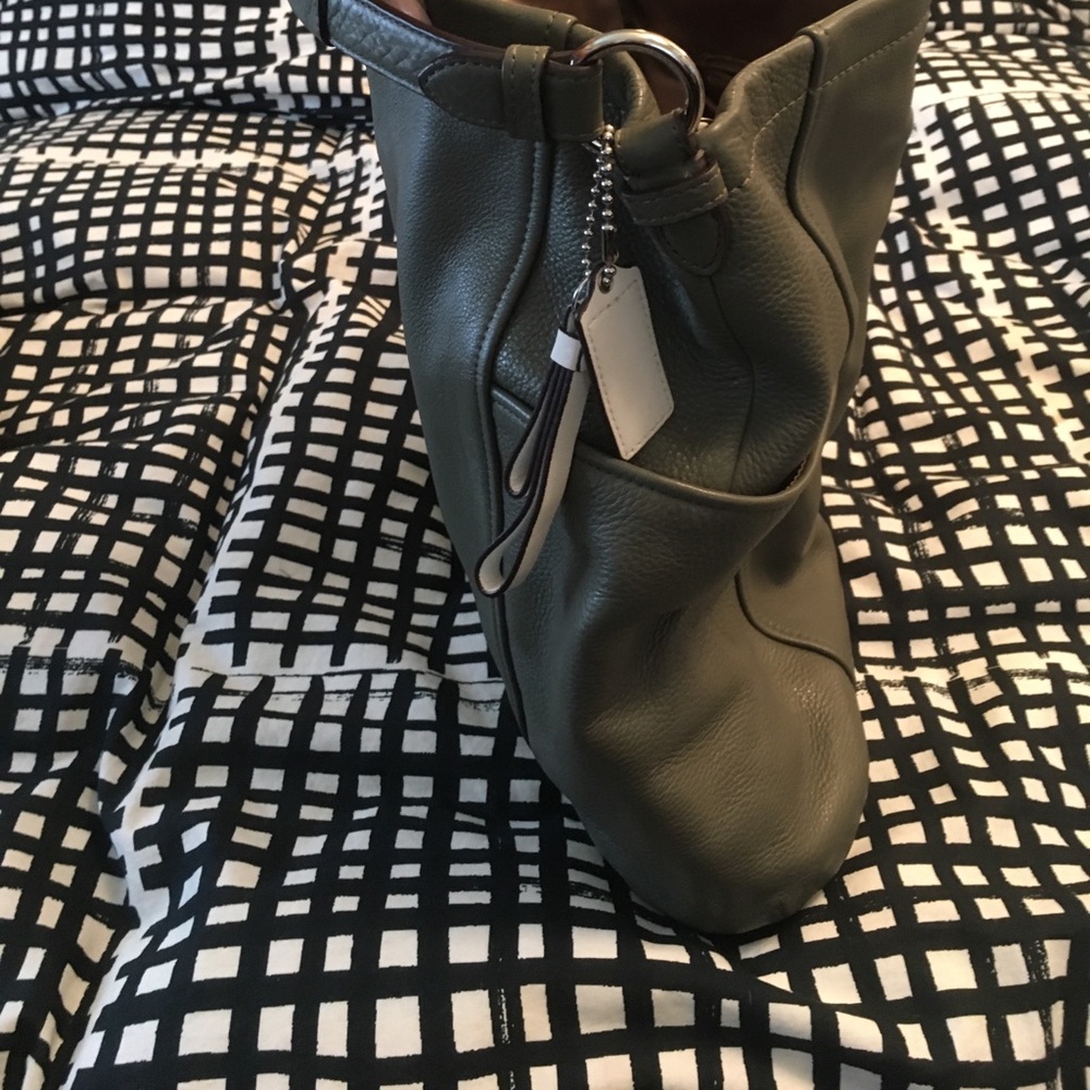 Coach Purse - Picture 5 of 7