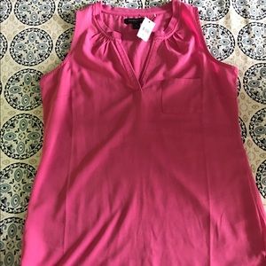 Brand new banana republic sleeveless blouse-sz xs