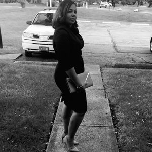 Meet your Posher, Valerie