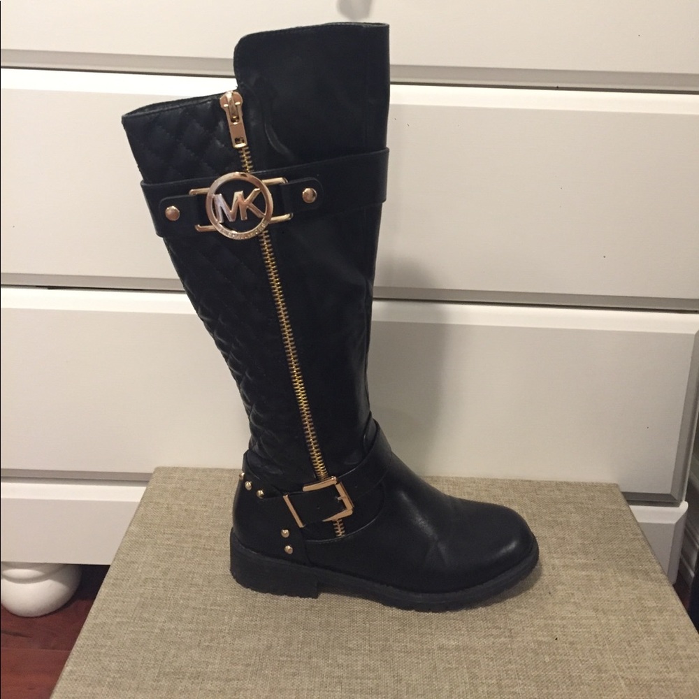 MICHAEL KORS black boots with gold detailing