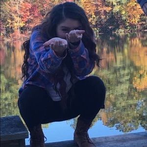 Meet your Posher, Teddi