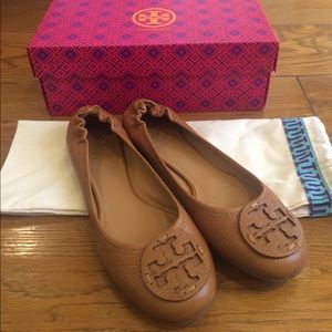 NIB Tory Burch reva flats size 9