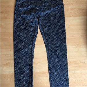 Lululemon Hi-Rise Wunder Under 7/8 Crop Size 6