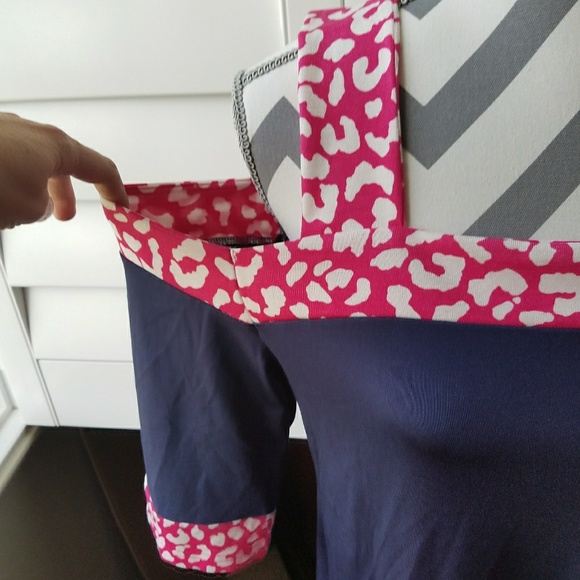 Fun Bold Unique Dress - Picture 4 of 5