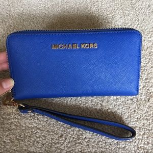 Authentic Michael Kors wallet/wristlet!