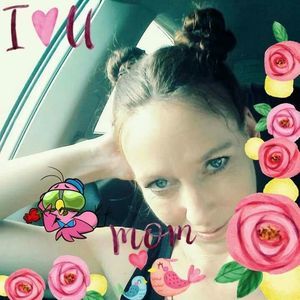 Meet your Posher, Cynthia