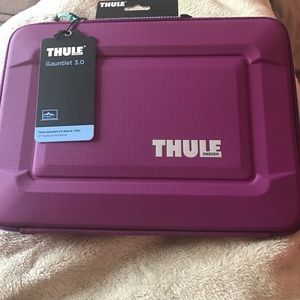 THULE 13" MacBook Pro Case
