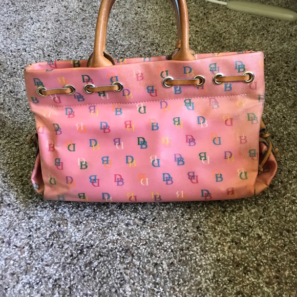 Original Dooney & Bourke saddle bag - Picture 2 of 6