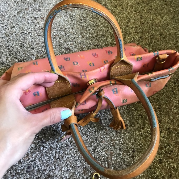 Original Dooney & Bourke saddle bag - Picture 4 of 6