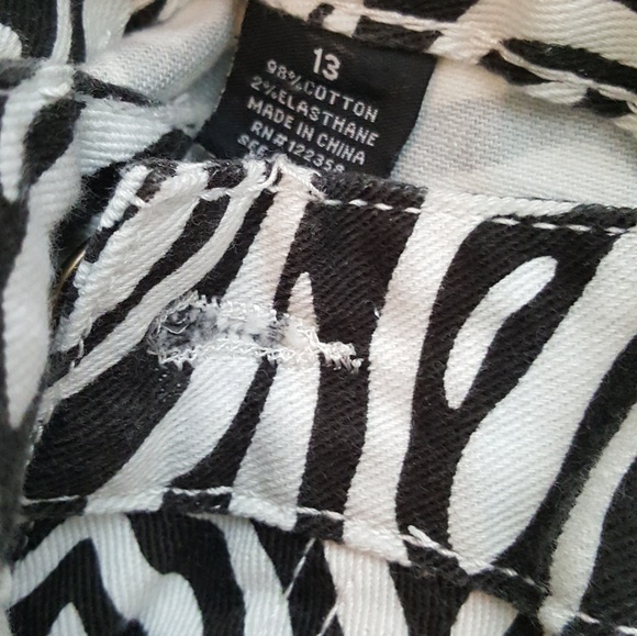 Denim - Picture 4 of 6