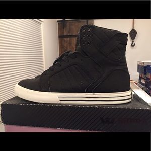 Supra TUF Skytop