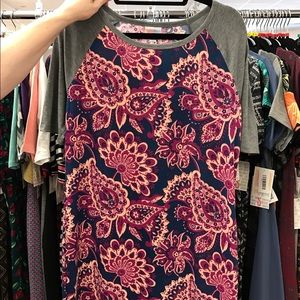 Looking for this Julia in a M or L