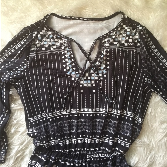 Gorgeous elegant romper us M - Picture 6 of 8